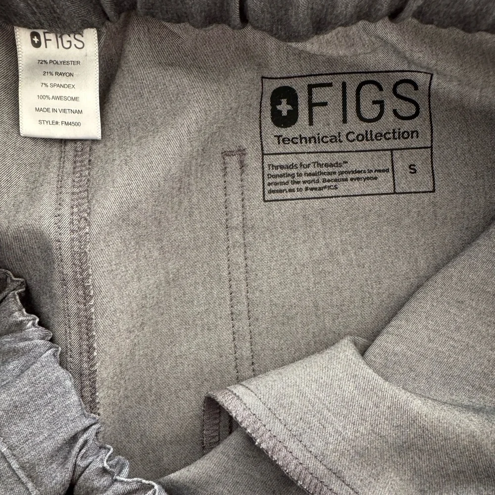Figs Pisco Basic Scrub Pants in Graphite